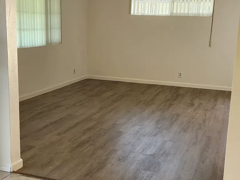 545 N Taylor Ave #16 — Photo 5