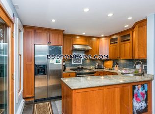 155 Erie St #A, Cambridge, MA 02139