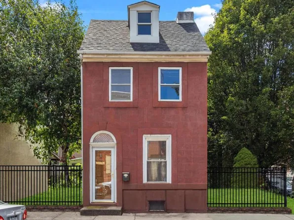 1034 Shackamaxon St, Philadelphia, PA 19125