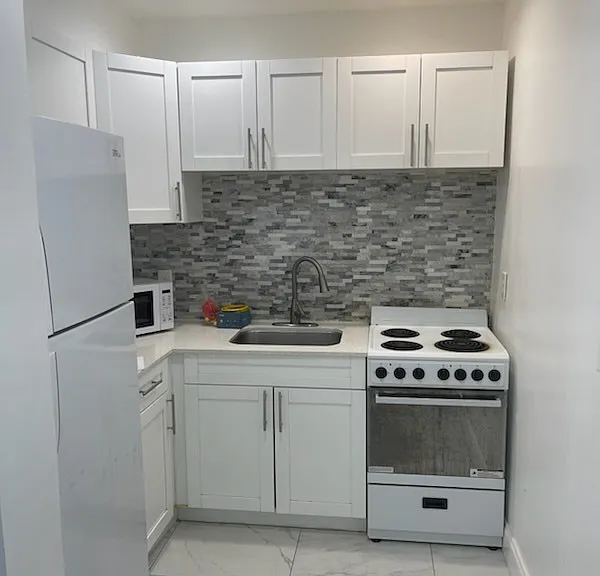 625 S 20th Ave — Photo 15