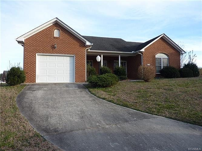 1st image of 518 Cobblestone Dr