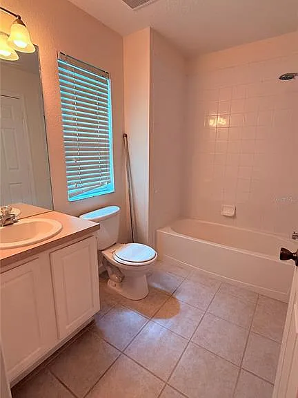 2529 Galliano Cir — Photo 27