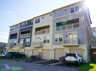 2552 Verona Pl #B, Ellicott City, MD 21042