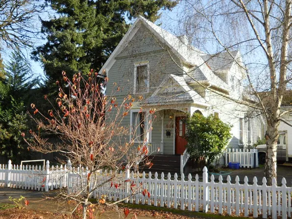 816 Madison St, Oregon City, OR 97045