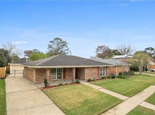 5653 Durbridge Dr, New Orleans, LA 70131