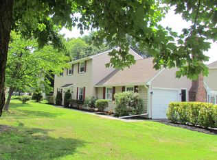 456 Yale Dr, Southampton, PA