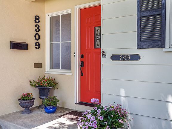 4th image of 8309 Edmaru Ave