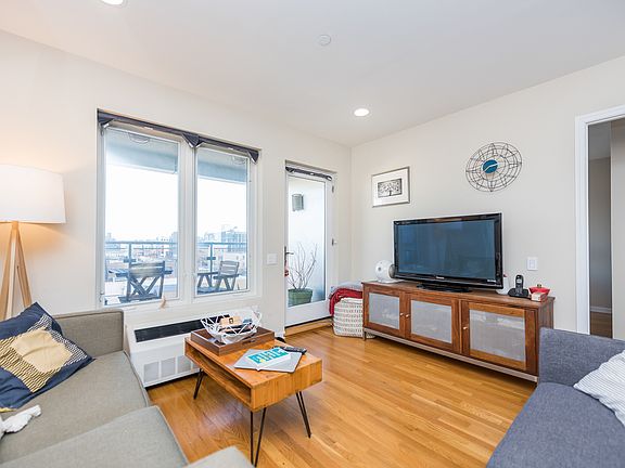 3rd image of 37-34 29th St #2C