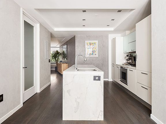 5th image of 444 W 19th St APT 202