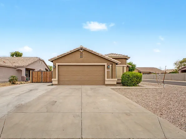 3303 E Woodside Way, Gilbert, AZ 85297