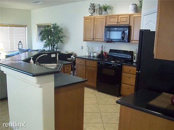 3rd image of 9969 Diamond Summit Ct