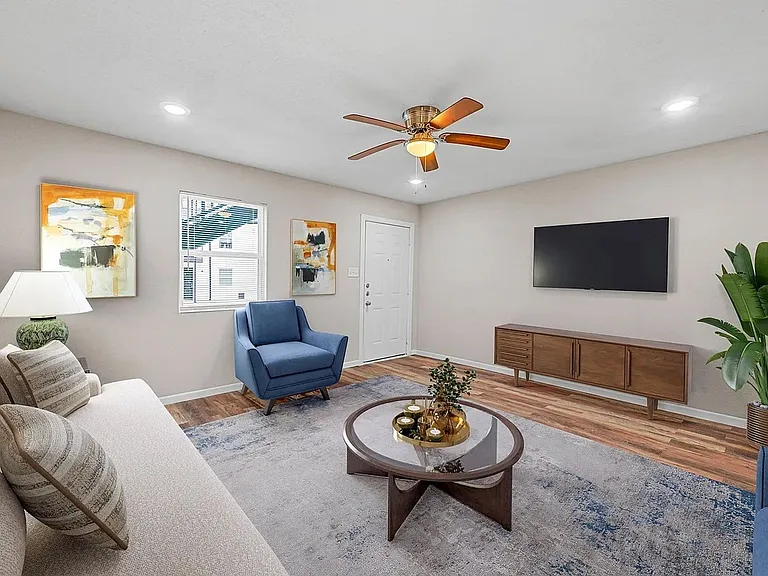 Heritage Grove Apartments — Photo 20