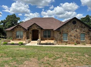 1109 Shady Holw, New Braunfels, TX 78132