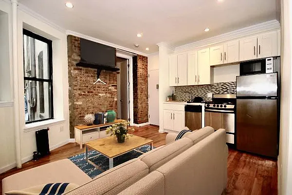 Rented by (Legacy) NY Quality Living Uptown | media 7