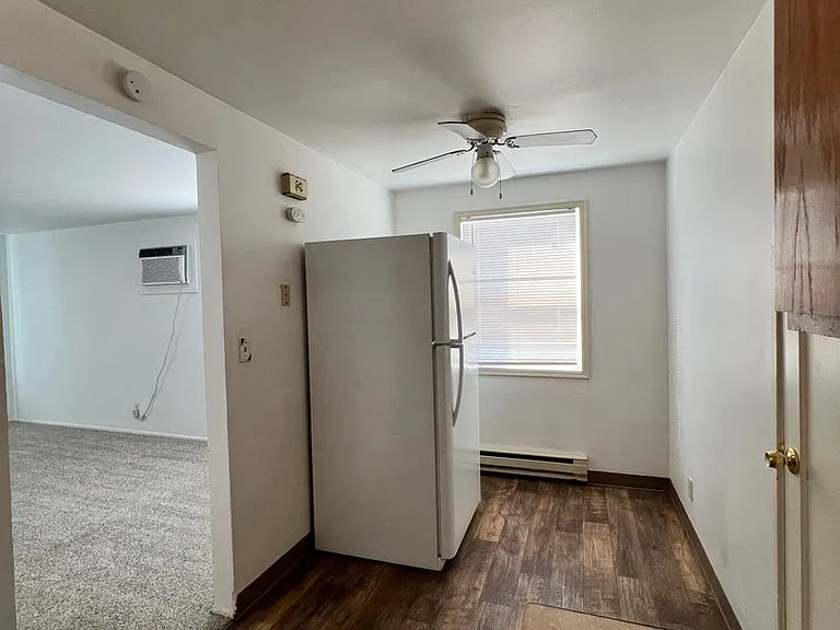 228 W Northshore Dr — Photo 8