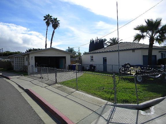 3rd image of 52 King St