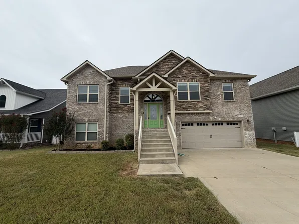 1004 Shirley Dr, Clarksville, TN 37042