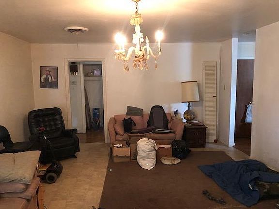 4th image of 5110 Brookmeade Dr