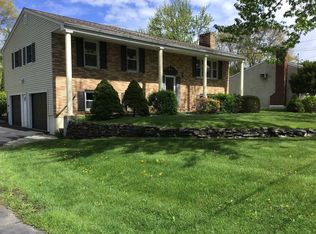 11 Gabriella Rd, Wappingers Falls, NY 12590