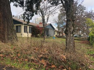 156 Page Rd, Winchester, OR 97495