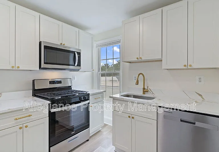 1506 B Mount Vernon Ave — Photo 15