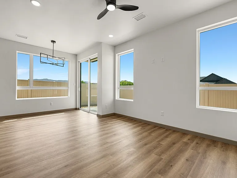 353 Toms Canyon Dr #1 — Photo 16
