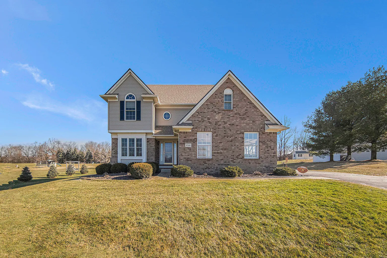 9544 Sandpiper Ln photo 1