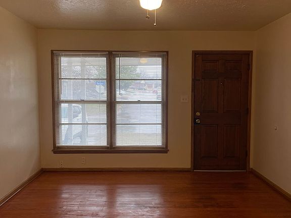 4th image of 2417 W Glenhaven Dr