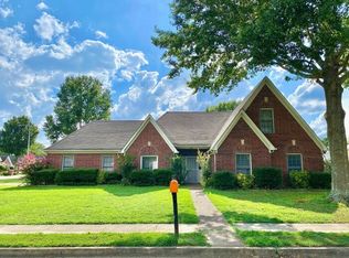 543 Shelley Renee Ln, Cordova, TN 38018