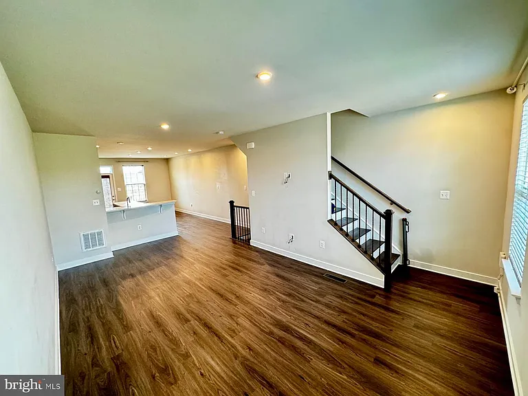 2626 Jetstream Rd — Photo 10