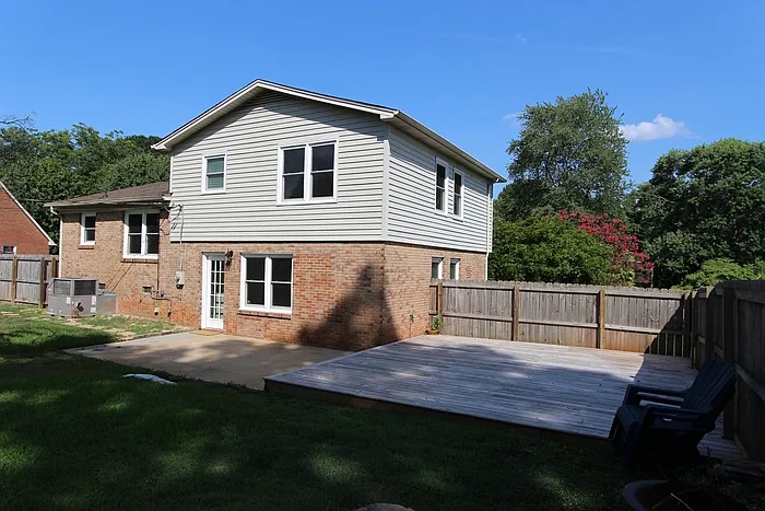 1766 Colony Rd — Photo 23