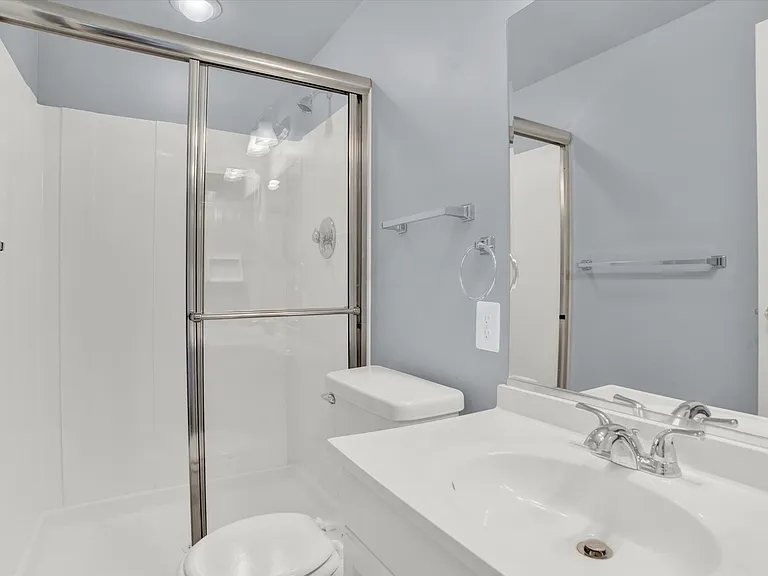 634 Bay Green Dr — Photo 19