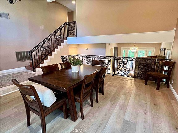 3rd image of 500 Silver Cyn