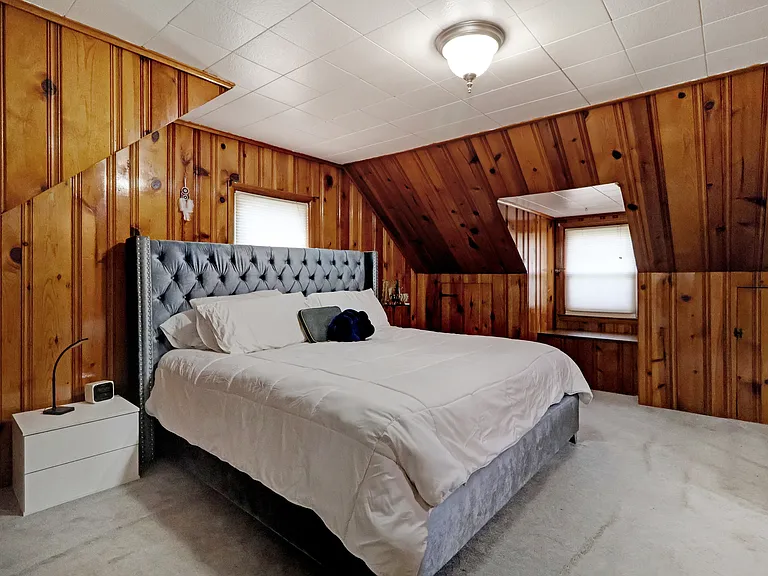 1 Salem Pl — Photo 12