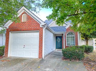 1431 Beacon Village Dr, Raleigh, NC 27604