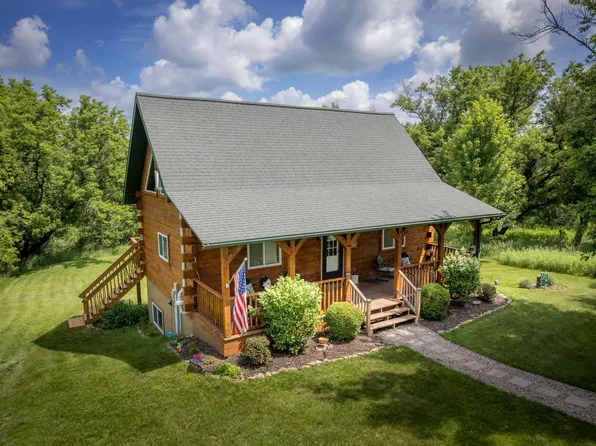 E4252 Ottawa Ct, La Valle, WI 53941