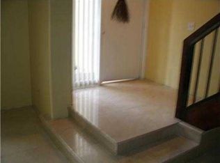 1581 W Golfview Dr, Pembroke Pines, FL 33026