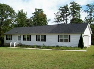 1398 Steamboat Ln, Heathsville, VA