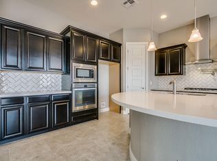 18376 W Thunderhill Pl, Goodyear, AZ 85338