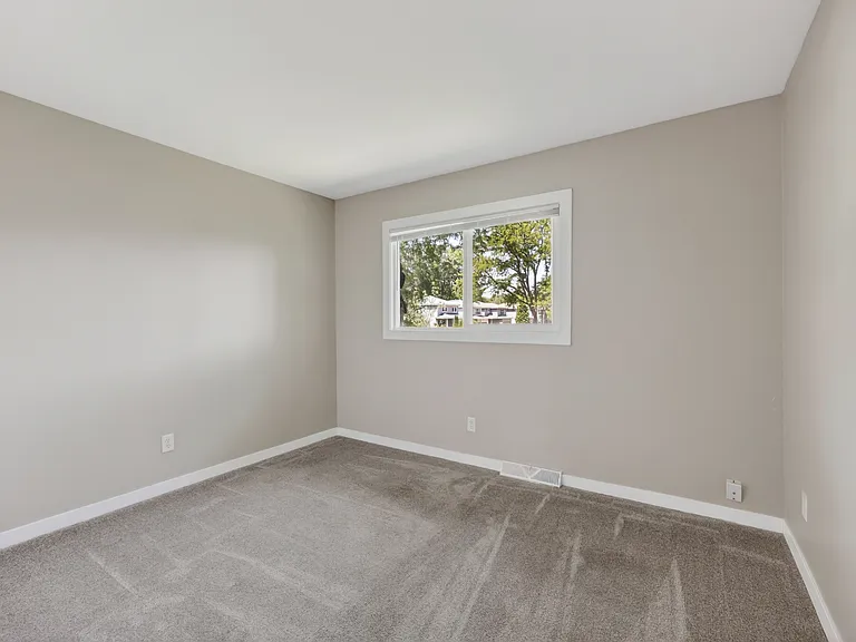 6314 Maywood Ave — Photo 33