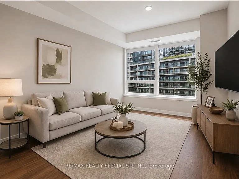 5105 Hurontario St #308 — Photo 13