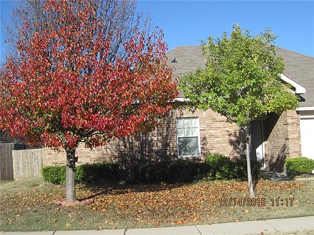 1st image of 317 Crosscreek Dr
