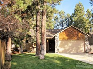 19878 Porcupine Dr, Bend, OR 97702