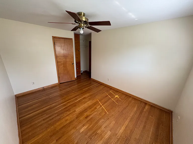 2443 Northwest Blvd #2443 — Photo 9