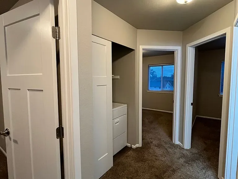 2328 Verona St #101 — Photo 10