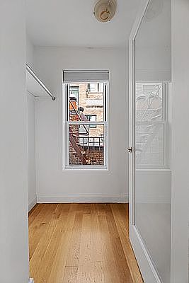 5th image of 188 E 93rd St APT 4L