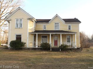 10387 Big Lake Rd, Davisburg, MI 48350