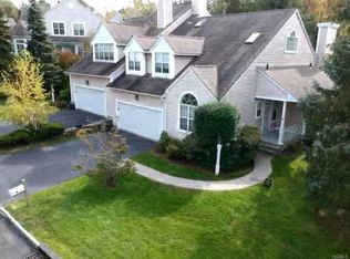 1 Roundtop Rd, Yonkers, NY 10710