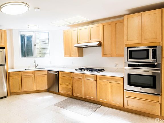 2nd image of 35 Admiral Ave