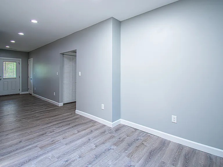 710 Leland Ave #2S — Photo 33